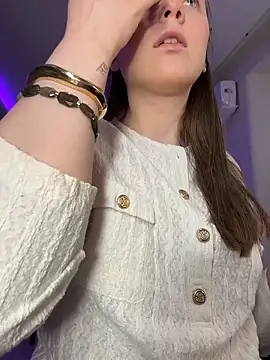 YourSweetArya online show from February 2026 02:39:01 PM