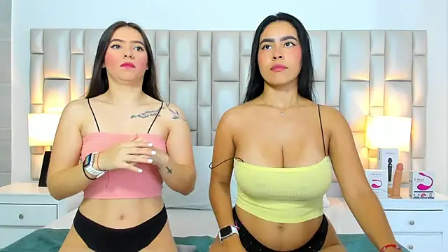 paola katy dicks online show from January 2026 01:37:01 PM