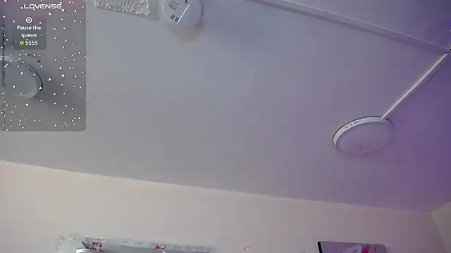 AnnyCotton online show from May 2026 07:33:01 PM