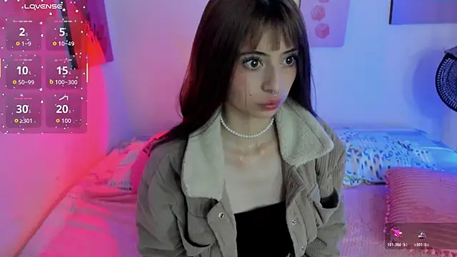 AnnyCotton online show from July 2026 07:06:02 PM