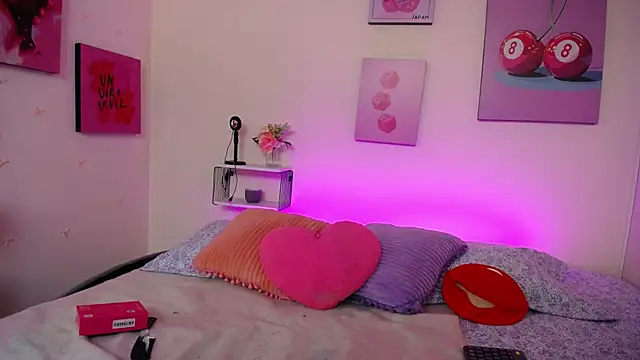 AnnyCotton online show from April 2026 07:37:01 PM
