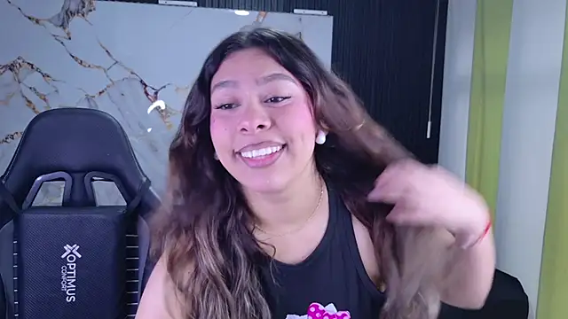 Snapshot of Sophie19__ chatting on March 2026 11:36:02 AM Sophie19 online show from March 2026 11:36:02 AM