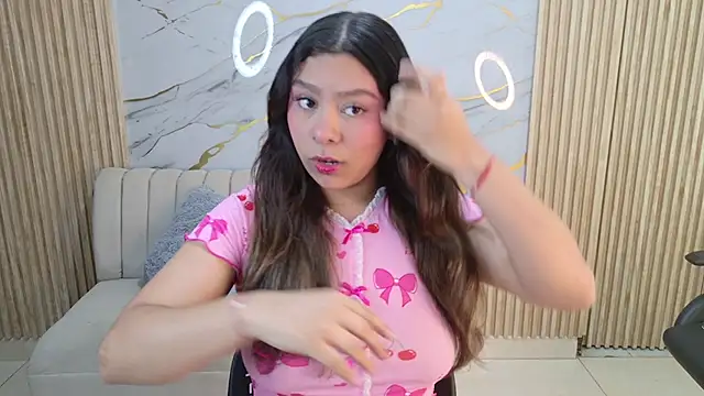 Snapshot of Sophie19__ chatting on April 2026 12:10:02 PM Sophie19 online show from April 2026 12:10:02 PM