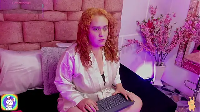 CurvaDorada noa online show from March 2026 06:57:02 PM