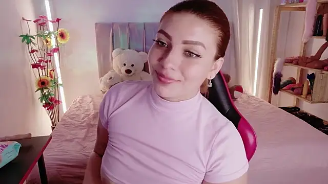 alessia dolce online show from April 2026 05:43:02 AM