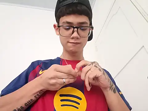 Santi Princex online show from February 2026 10:09:01 PM