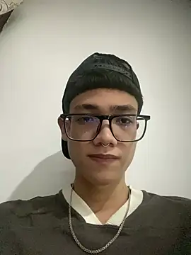 Santi Princex online show from February 2026 02:47:01 AM