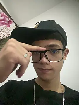 Santi Princex online show from February 2026 02:33:01 AM