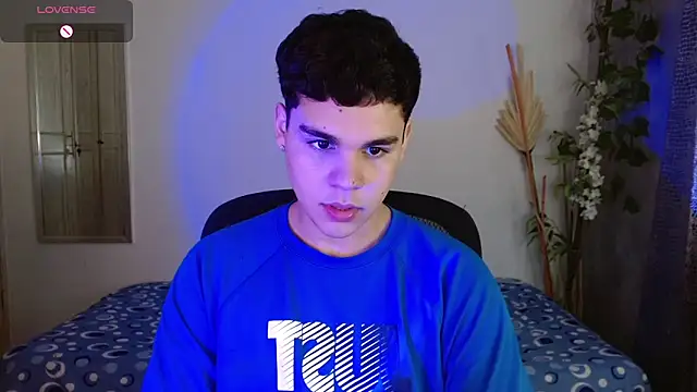 eithan jonnes online show from March 2026 08:05:02 PM