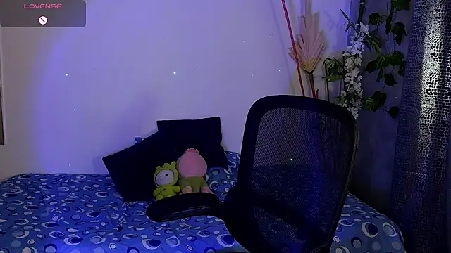 eithan jonnes online show from March 2026 07:51:01 PM