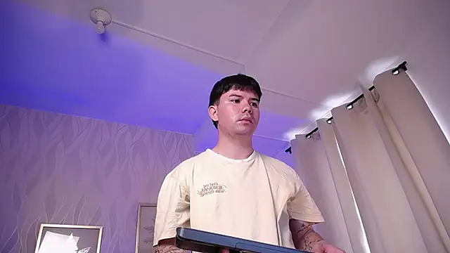 Snapshot of KaiStein chatting on February 2026 06:16:01 PM KaiStein online show from February 2026 06:16:01 PM