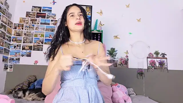 Snapshot of catalina_santana4 chatting on May 2026 04:56:02 AM catalina santana4 online show from May 2026 04:56:02 AM