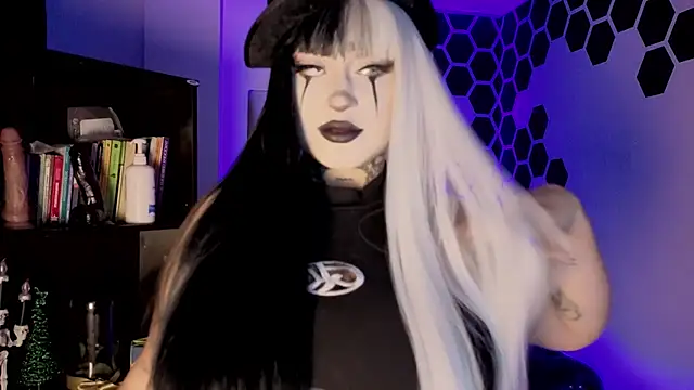 meowboo online show from February 2026 01:38:02 AM