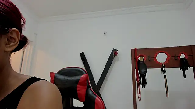 Ruby RedMoon2 online show from March 2026 08:02:01 PM