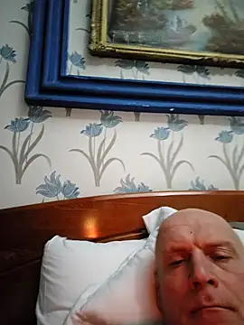 Snapshot of sk8brd_snwbrd_no_snitch chatting on March 2026 02:52:02 AM sk8brd snwbrd no snitch online show from March 2026 02:52:02 AM