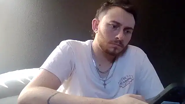 Tallhungandcloudy online show from May 2026 03:40:02 PM