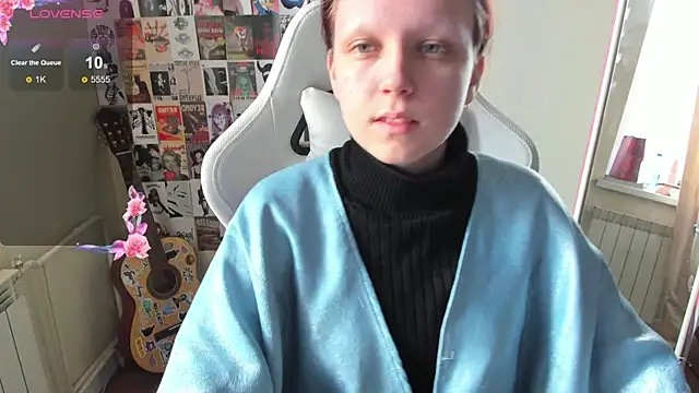 NikolFlostt online show from April 2026 01:01:02 AM