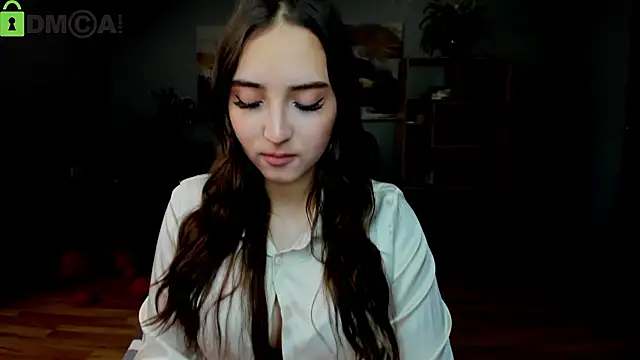 Effy Royse online show from March 2026 06:39:01 AM