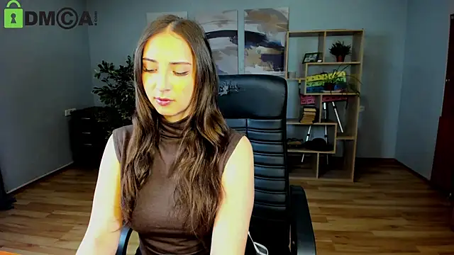 Effy Royse online show from April 2026 06:27:01 AM