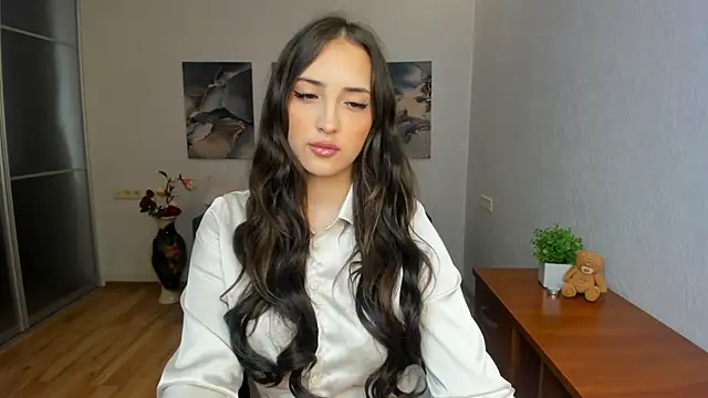 Snapshot of Effy_Royse chatting on July 2026 05:40:02 AM Effy Royse online show from July 2026 05:40:02 AM