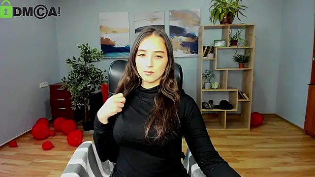 Effy Royse online show from March 2026 12:33:02 PM