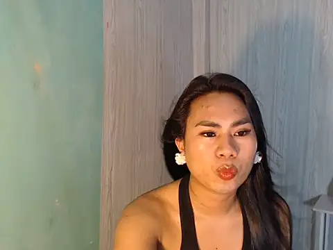 Snapshot of mauie69 chatting on July 2026 03:33:01 AM mauie69 online show from July 2026 03:33:01 AM