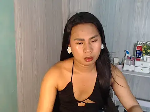 mauie69 online show from April 2026 10:25:02 PM