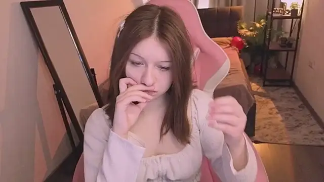 XShyBabyFloraX online show from February 2026 01:13:02 PM