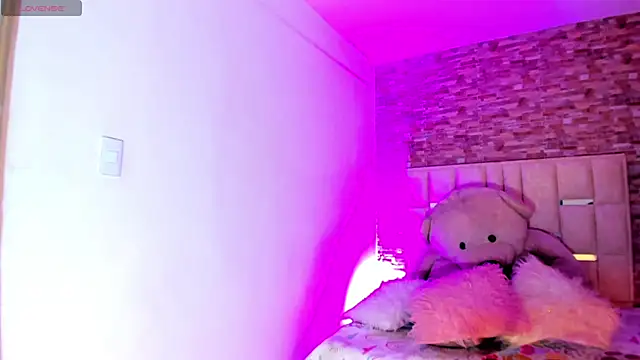 sexy girlts online show from March 2026 10:35:02 PM