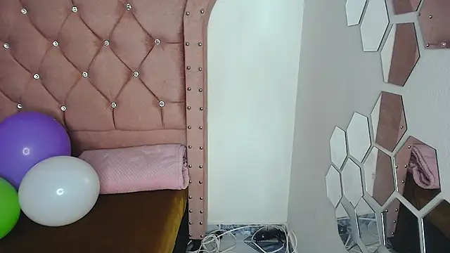 nat evans8 online show from April 2026 11:22:02 AM