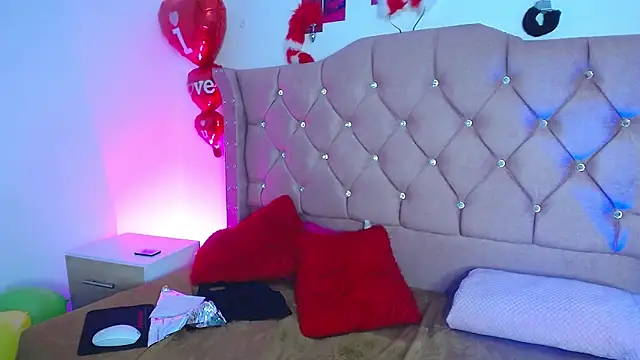 nat evans8 online show from April 2026 03:46:02 AM