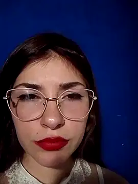 Snapshot of Luna33- chatting on February 2026 02:33:01 AM Luna33- online show from February 2026 02:33:01 AM