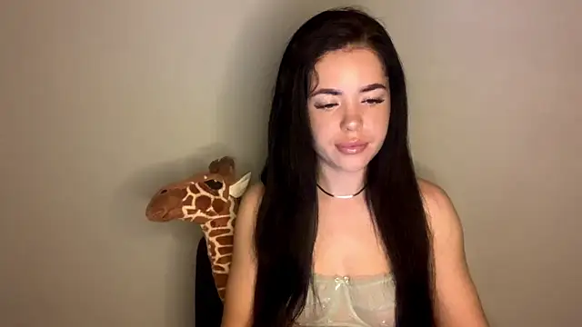 NicoleSensual online show from April 2026 08:33:01 PM