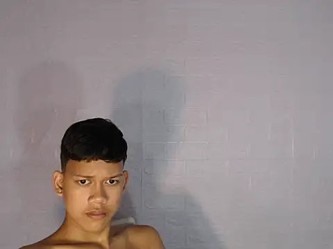 UrAsian Turjak online show from April 2026 02:25:02 AM