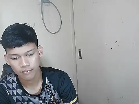 UrAsian Turjak online show from May 2026 02:58:01 PM