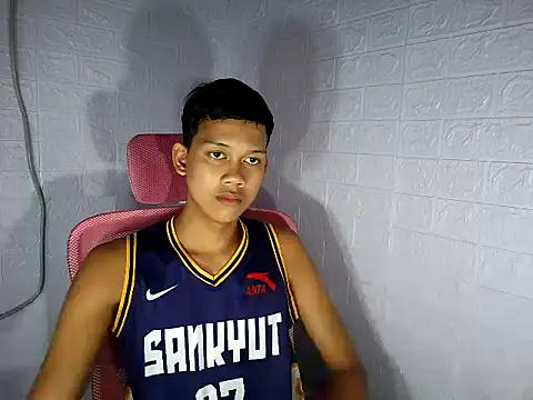 UrAsian Turjak online show from March 2026 03:24:02 PM