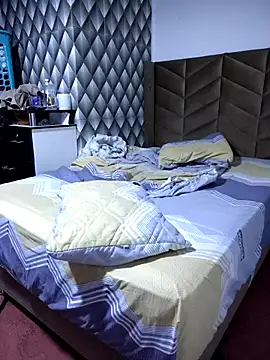 Pablito1993 online show from February 2026 04:21:02 AM