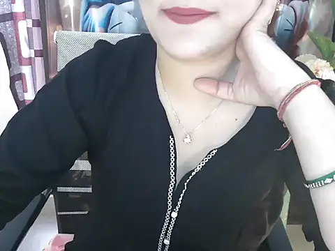 Snapshot of _chitranshi chatting on May 2026 05:44:02 AM chitranshi online show from May 2026 05:44:02 AM