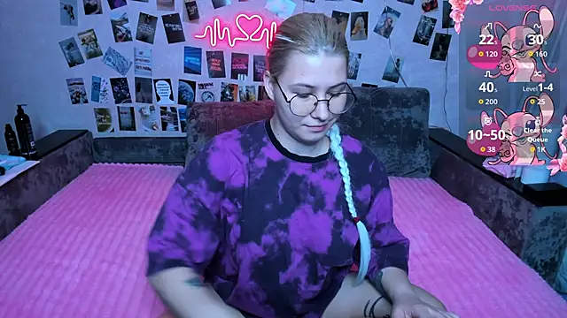 x Ulya1cutex online show from April 2026 05:08:02 PM