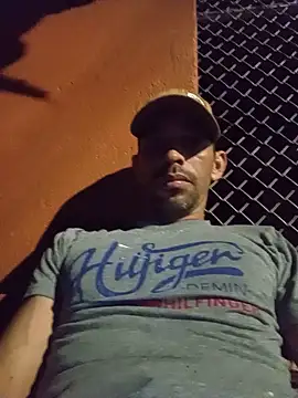 Snapshot of segnini21 chatting on June 2026 04:23:02 AM segnini21 online show from June 2026 04:23:02 AM