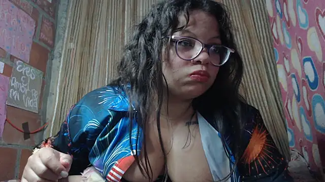 vanuslovelatina online show from March 2026 02:01:01 AM