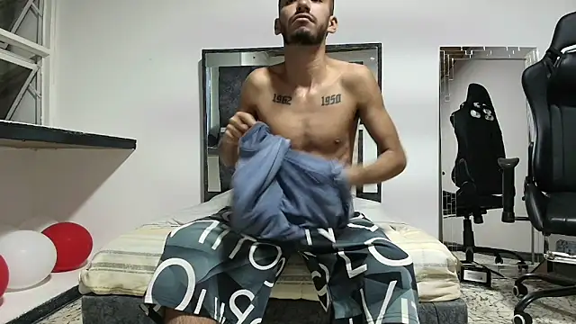 Snapshot of Noah-JONES chatting on February 2026 03:48:02 AM Noah-JONES online show from February 2026 03:48:02 AM