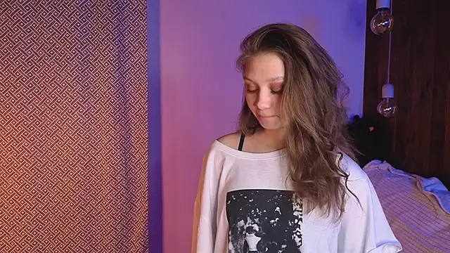 Snapshot of HolliBillig chatting on March 2026 07:16:02 PM HolliBillig online show from March 2026 07:16:02 PM