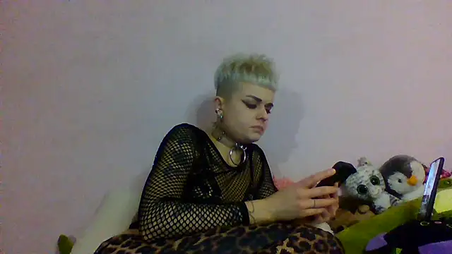 AlisaDear257 online show from April 2026 01:25:01 PM