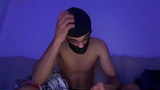 Snapshot of reubeu2pnm chatting on February 2026 03:39:01 AM reubeu2pnm online show from February 2026 03:39:01 AM