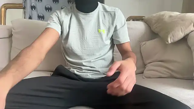 Snapshot of reubeu2pnm chatting on February 2026 01:44:02 PM reubeu2pnm online show from February 2026 01:44:02 PM