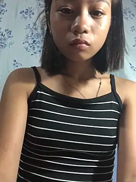 Snapshot of Asianpinay_Skinny1818 chatting on June 2026 09:49:02 PM Asianpinay Skinny1818 online show from June 2026 09:49:02 PM