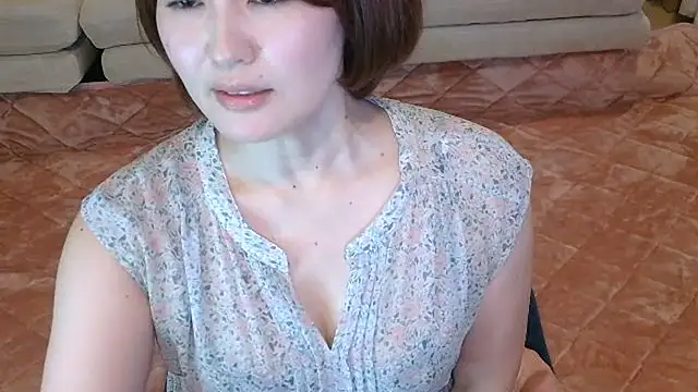 Snapshot of AI_channnnn chatting on March 2026 07:41:01 AM AI channnnn online show from March 2026 07:41:01 AM