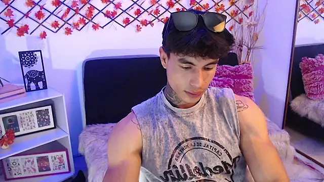 IanWest  online show from June 2026 06:09:01 PM