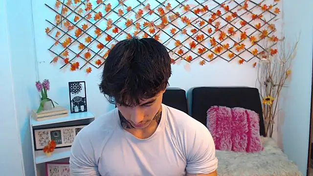 IanWest  online show from May 2026 04:46:02 PM